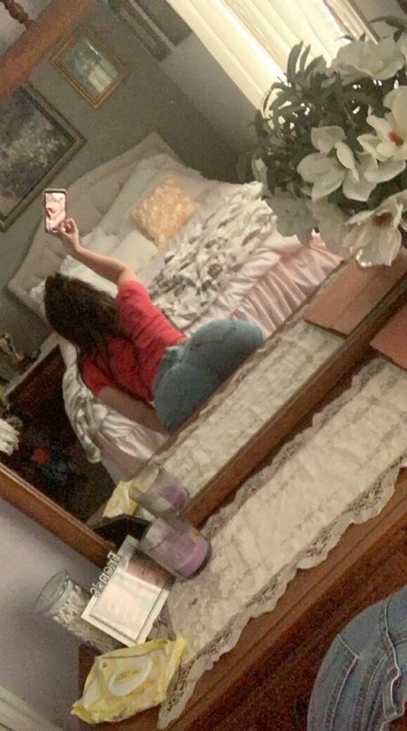 Foto desnuda filtrada de OnlyFans de Susannah