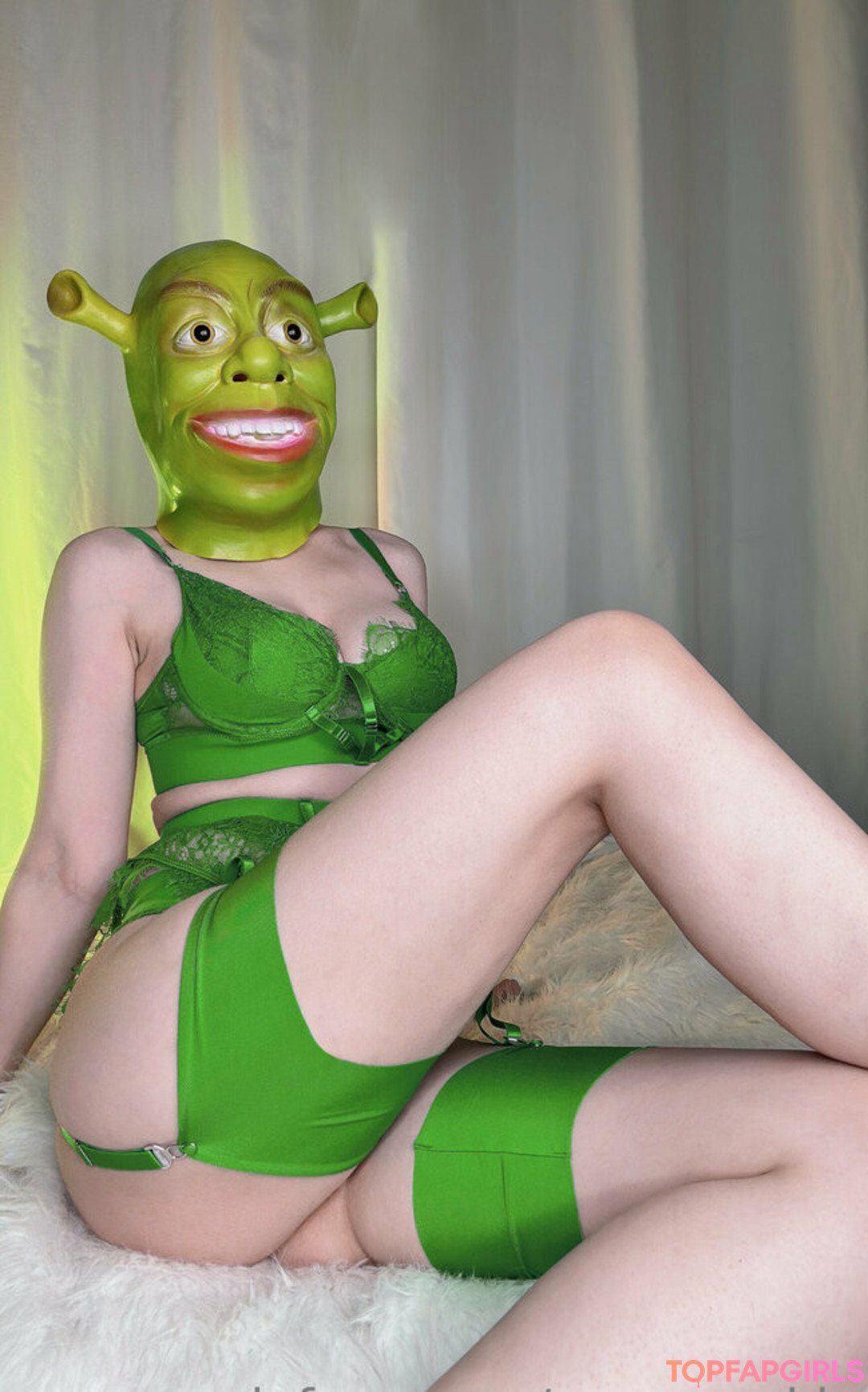 Foto desnuda filtrada de OnlyFans de Suzusparkle #55 Foto desnuda filtrada de OnlyFans de Suzusparkle #55