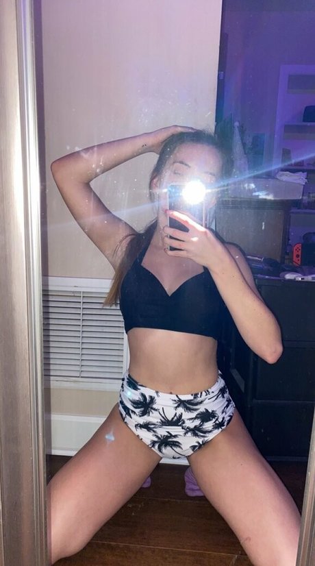 Foto desnuda filtrada de OnlyFans de Taylorherd02