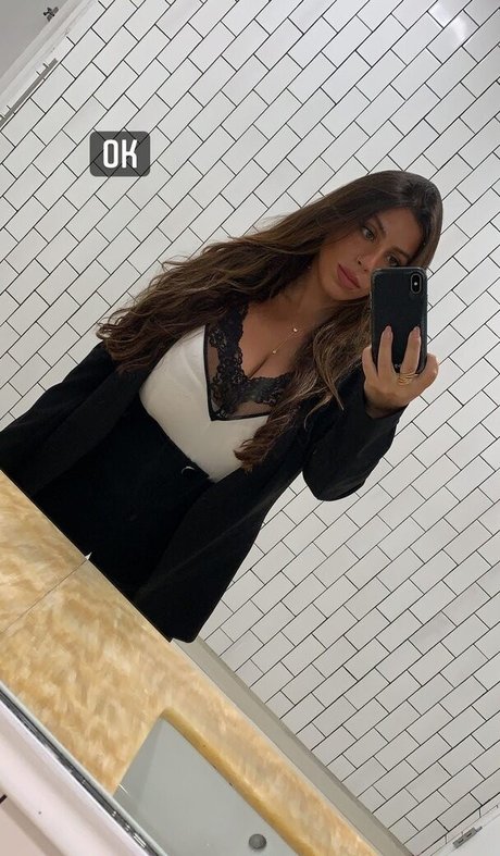 Tami Bar