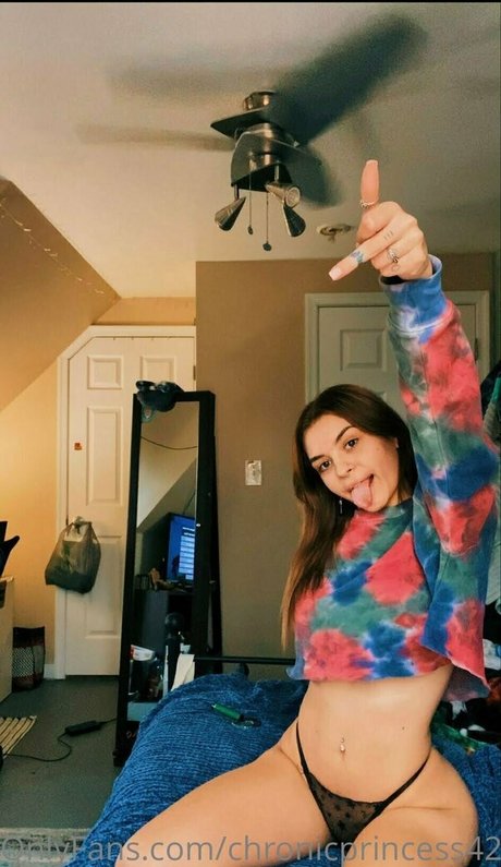 Foto desnuda filtrada de OnlyFans de Chronicprincess420