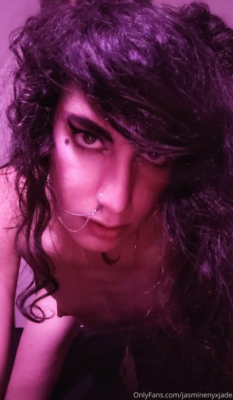 Jasminenyxjade