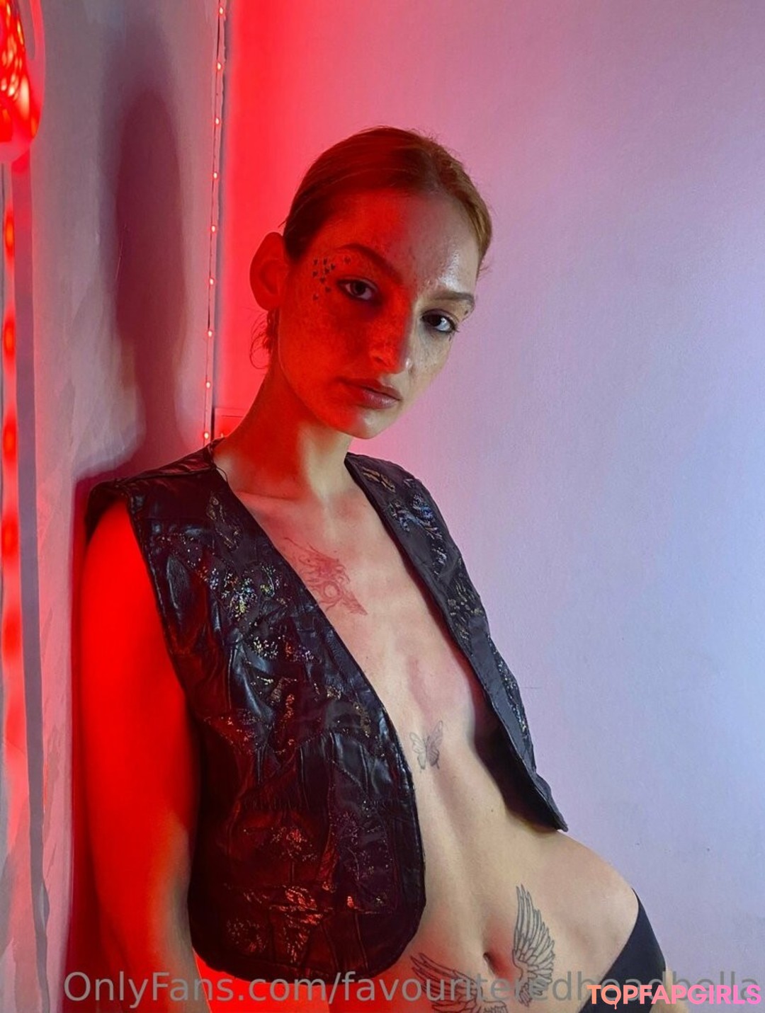 Foto desnuda filtrada de OnlyFans de Favouriteredheadbella #81 Foto desnuda filtrada de OnlyFans de Favouriteredheadbella #81