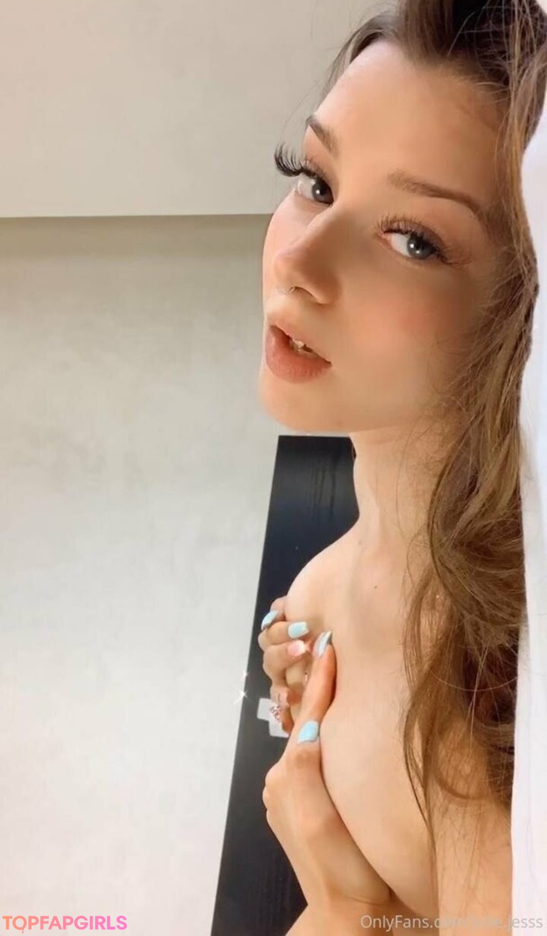 Foto desnuda filtrada de OnlyFans de Freejuliejess #41 Foto desnuda filtrada de OnlyFans de Freejuliejess #41