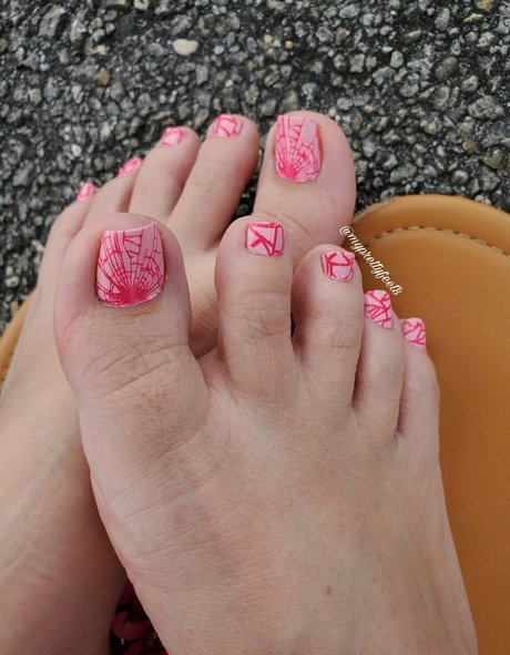 Myprettyfeet8free