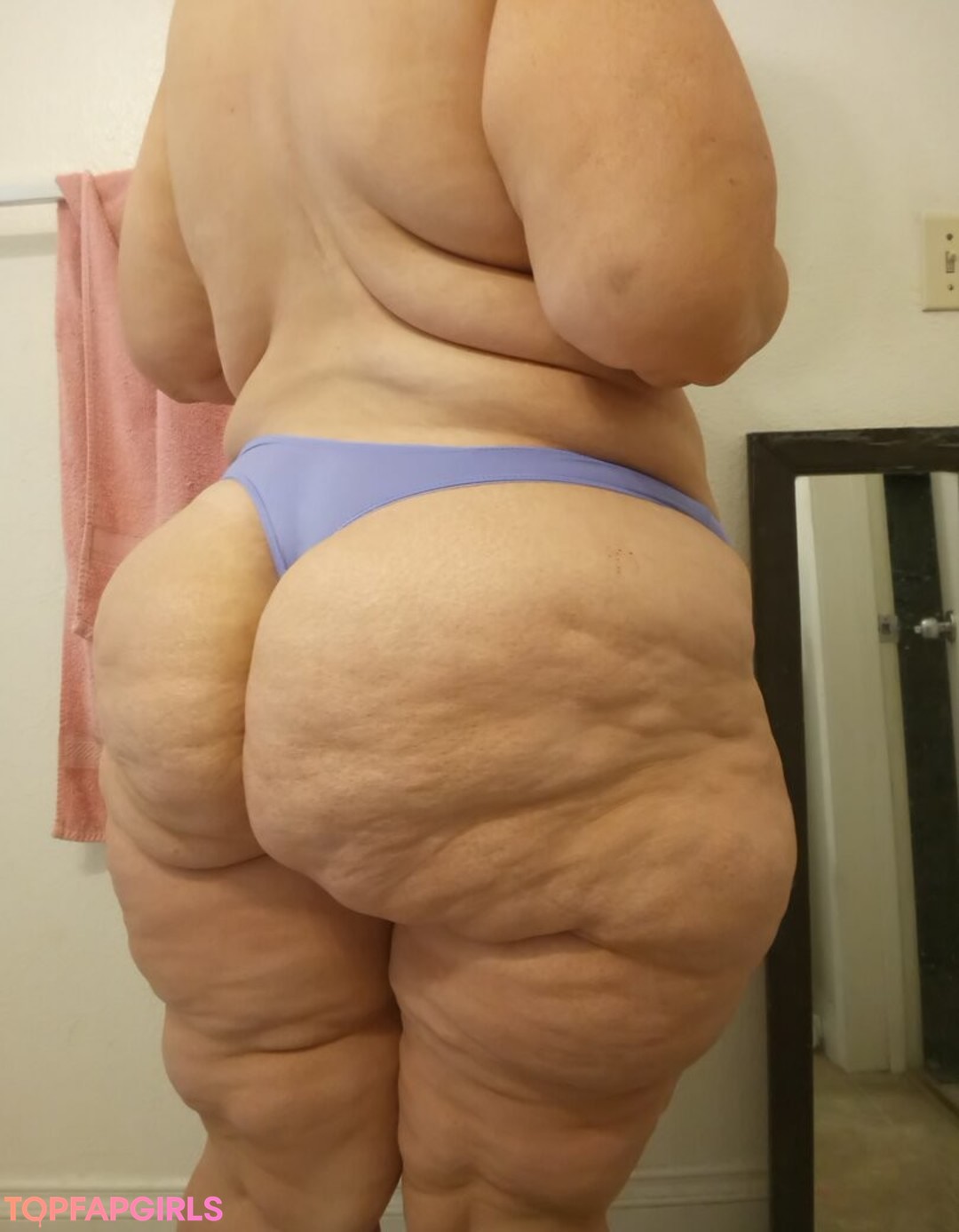 Foto desnuda filtrada de OnlyFans de Kourtneycakes #249 Foto desnuda filtrada de OnlyFans de Kourtneycakes #249