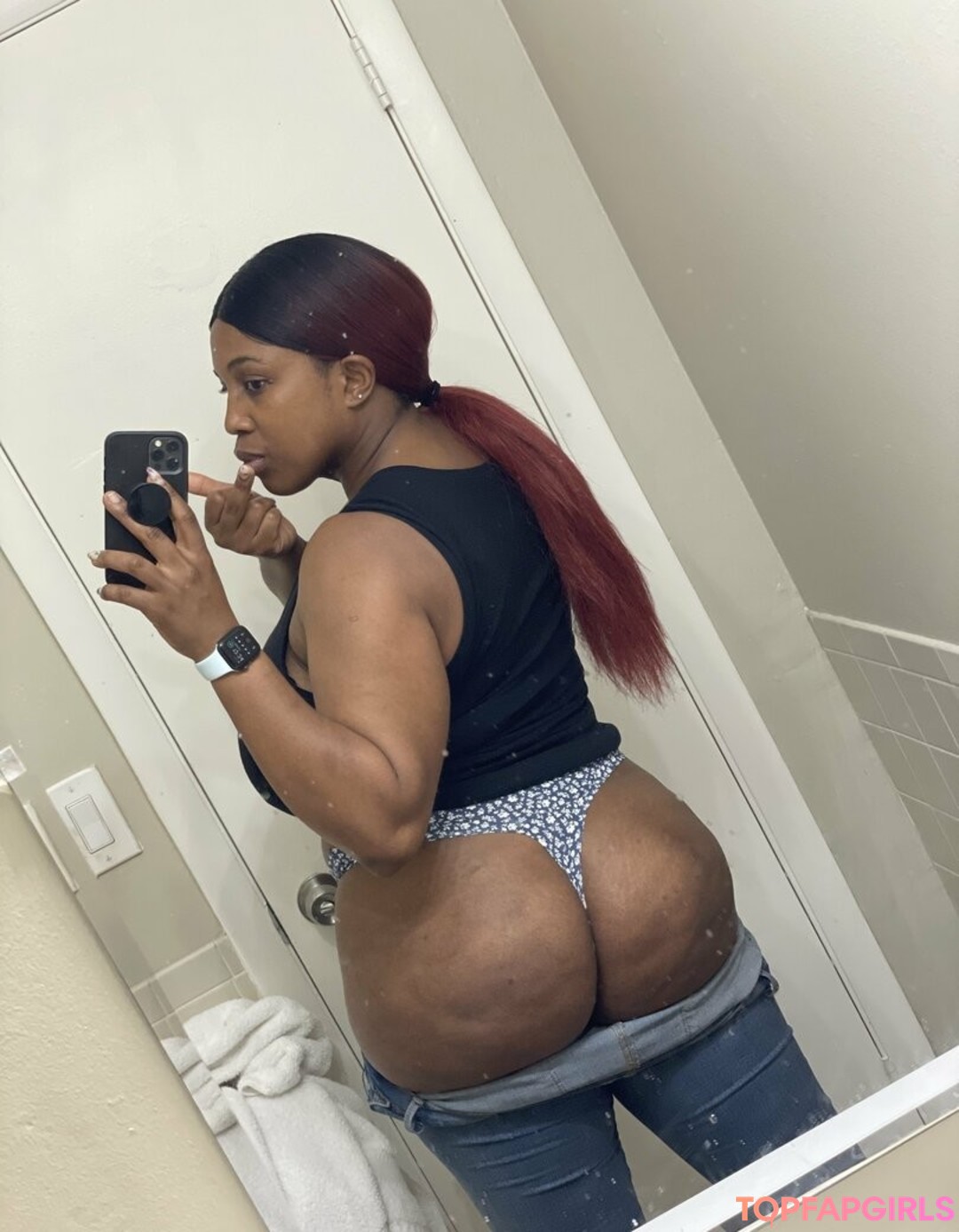 Foto desnuda filtrada de OnlyFans de Clubmaseratixxx #125 Foto desnuda filtrada de OnlyFans de Clubmaseratixxx #125