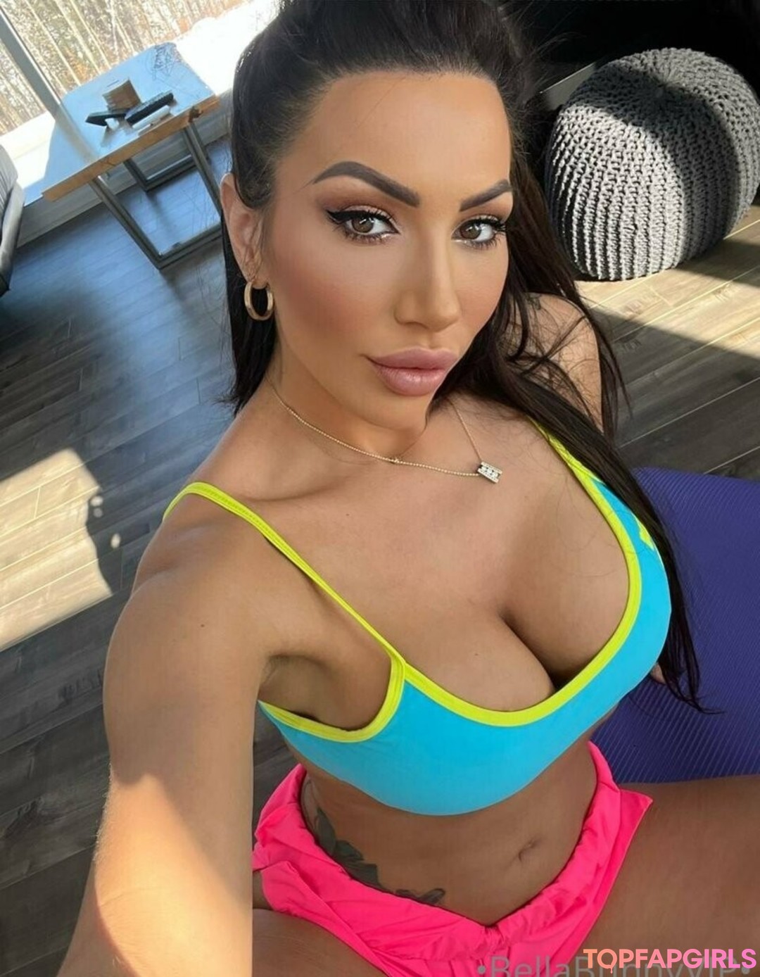 Foto desnuda filtrada de OnlyFans de Bellabunnyvip #2 Foto desnuda filtrada de OnlyFans de Bellabunnyvip #2