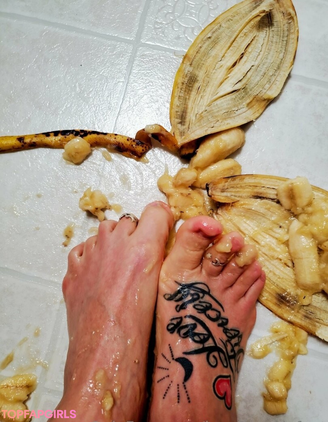 Foto desnuda filtrada de OnlyFans de Lovefiercelyfeet #40 Foto desnuda filtrada de OnlyFans de Lovefiercelyfeet #40