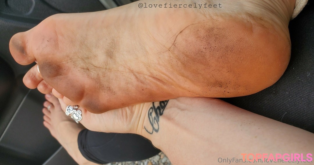 Foto desnuda filtrada de OnlyFans de Lovefiercelyfeet #60 Foto desnuda filtrada de OnlyFans de Lovefiercelyfeet #60