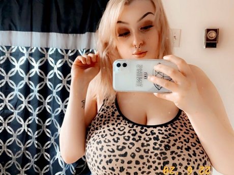 Destinee C