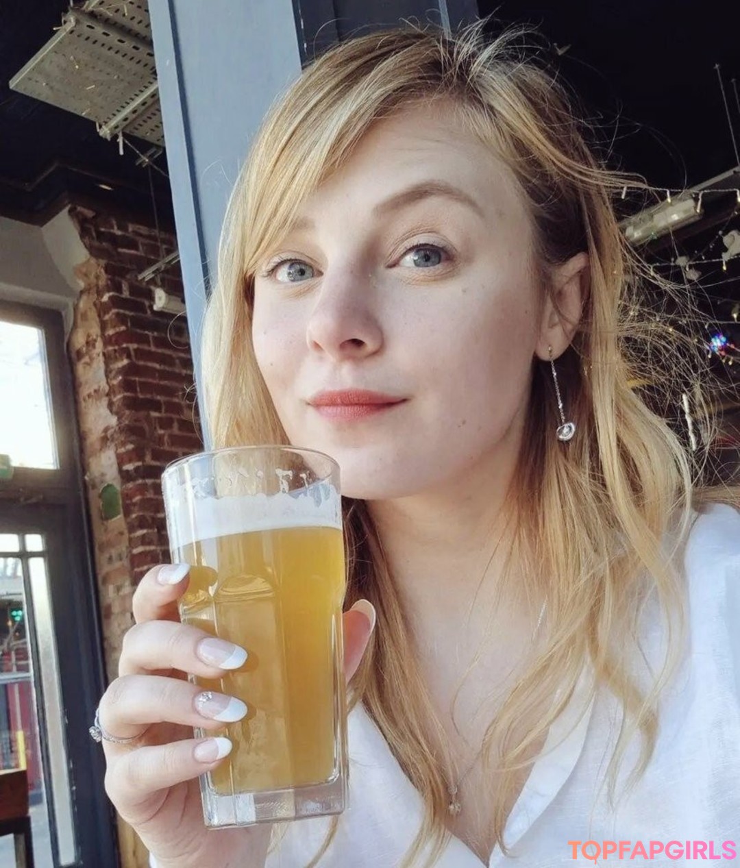 Foto desnuda filtrada de OnlyFans de Sydney Poniewaz #45 Foto desnuda filtrada de OnlyFans de Sydney Poniewaz #45