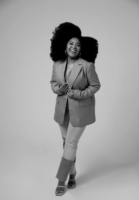 Anjelika Washington