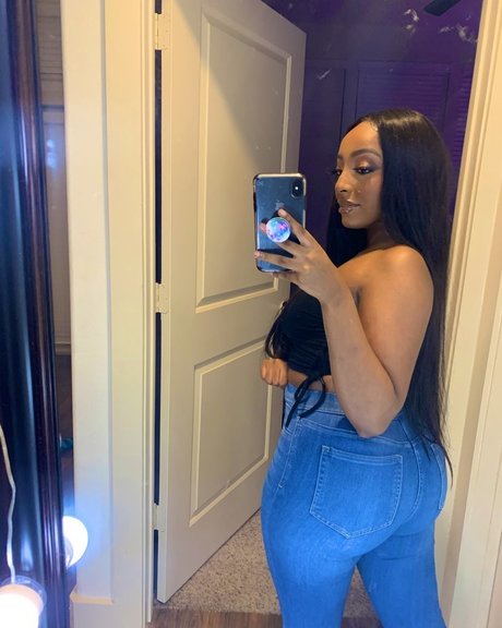 Foto desnuda filtrada de OnlyFans de Missusblu