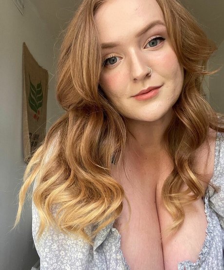 Foto desnuda filtrada de OnlyFans de Cayley M