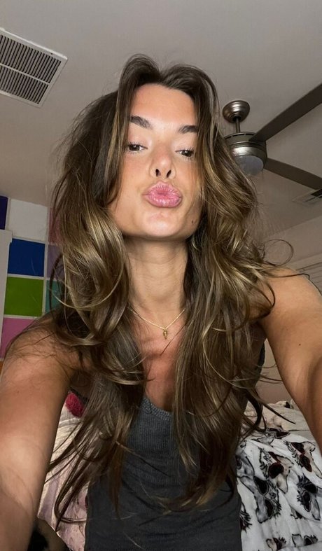 Foto desnuda filtrada de OnlyFans de Schlenker Sisters