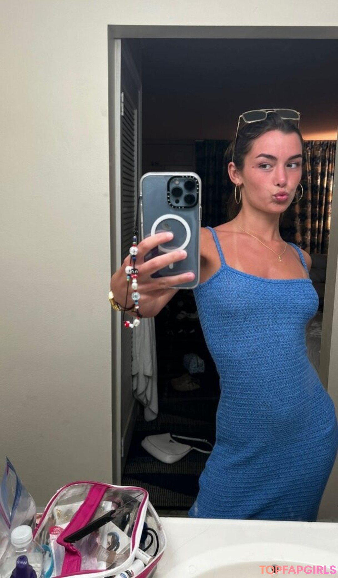 Foto desnuda filtrada de OnlyFans de Schlenker Sisters #363 Foto desnuda filtrada de OnlyFans de Schlenker Sisters #363