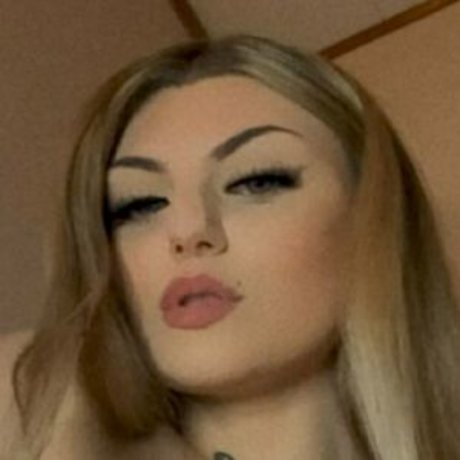 Foto desnuda filtrada de OnlyFans de Honeyybabyydk