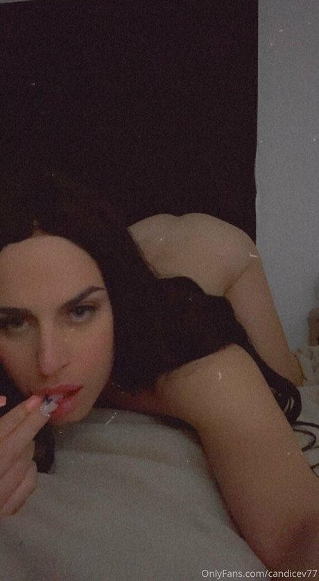 Foto desnuda filtrada de OnlyFans de Candicev77
