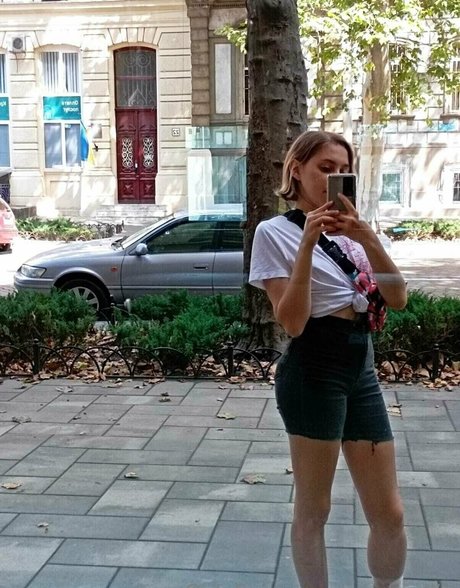 Foto desnuda filtrada de OnlyFans de Katrusyak