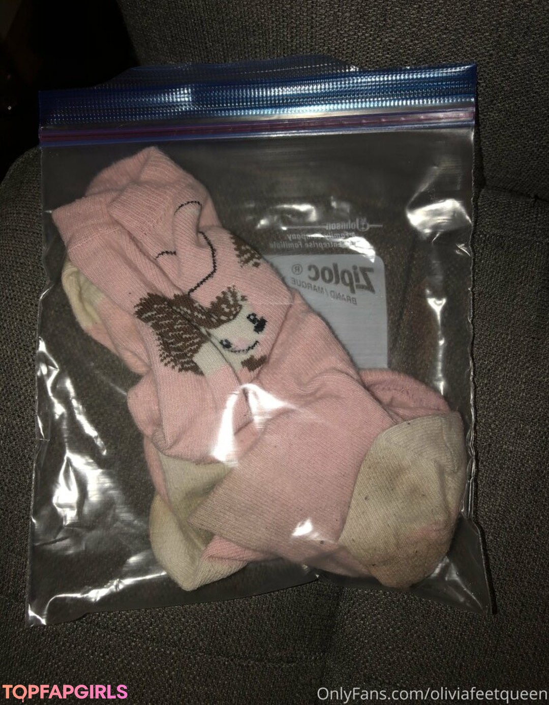 Foto desnuda filtrada de OnlyFans de Oliviafeetqueen #20 Foto desnuda filtrada de OnlyFans de Oliviafeetqueen #20