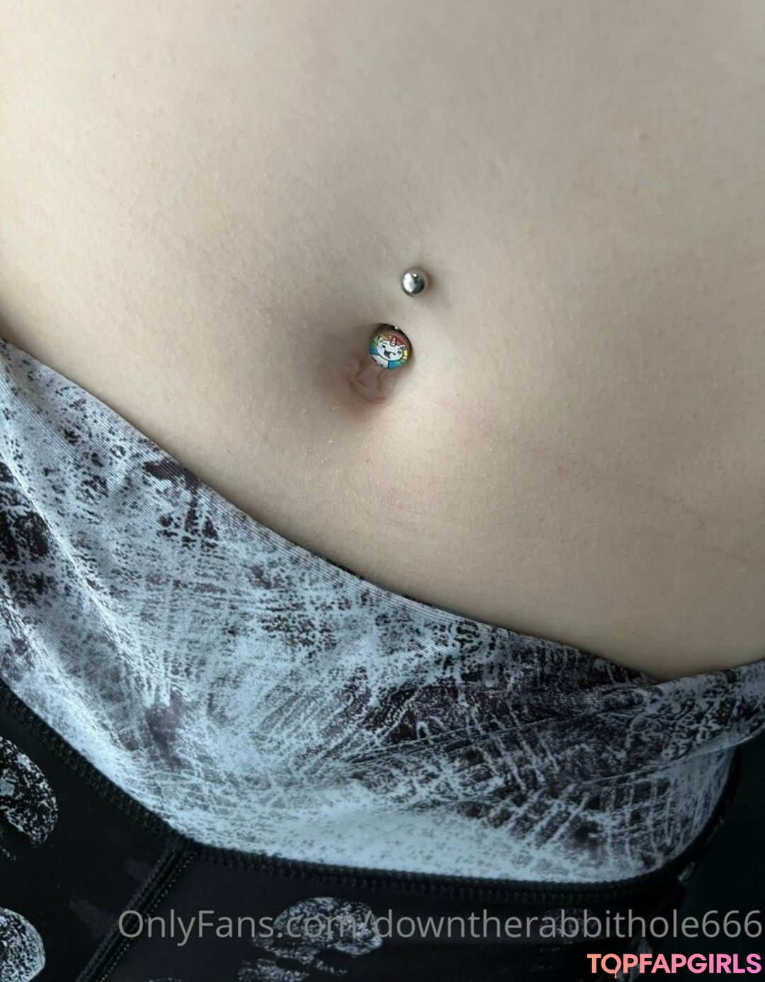 Foto desnuda filtrada de OnlyFans de Downtherabbithole666 #27 Foto desnuda filtrada de OnlyFans de Downtherabbithole666 #27