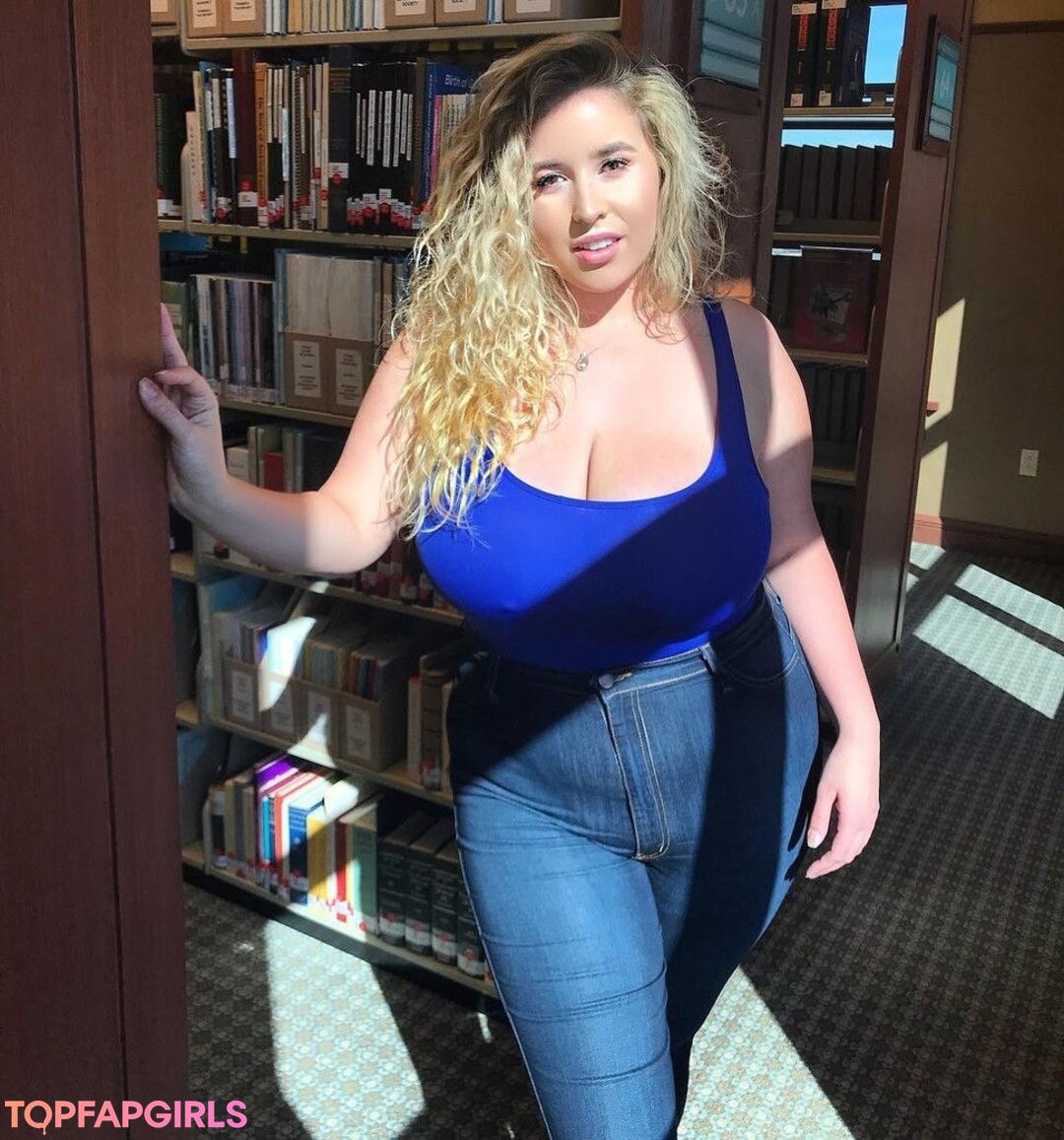 Foto desnuda filtrada de OnlyFans de Lo Sangstaaa #144 Foto desnuda filtrada de OnlyFans de Lo Sangstaaa #144