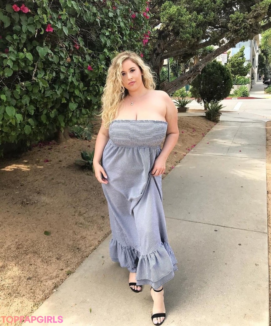 Foto desnuda filtrada de OnlyFans de Lo Sangstaaa #176 Foto desnuda filtrada de OnlyFans de Lo Sangstaaa #176