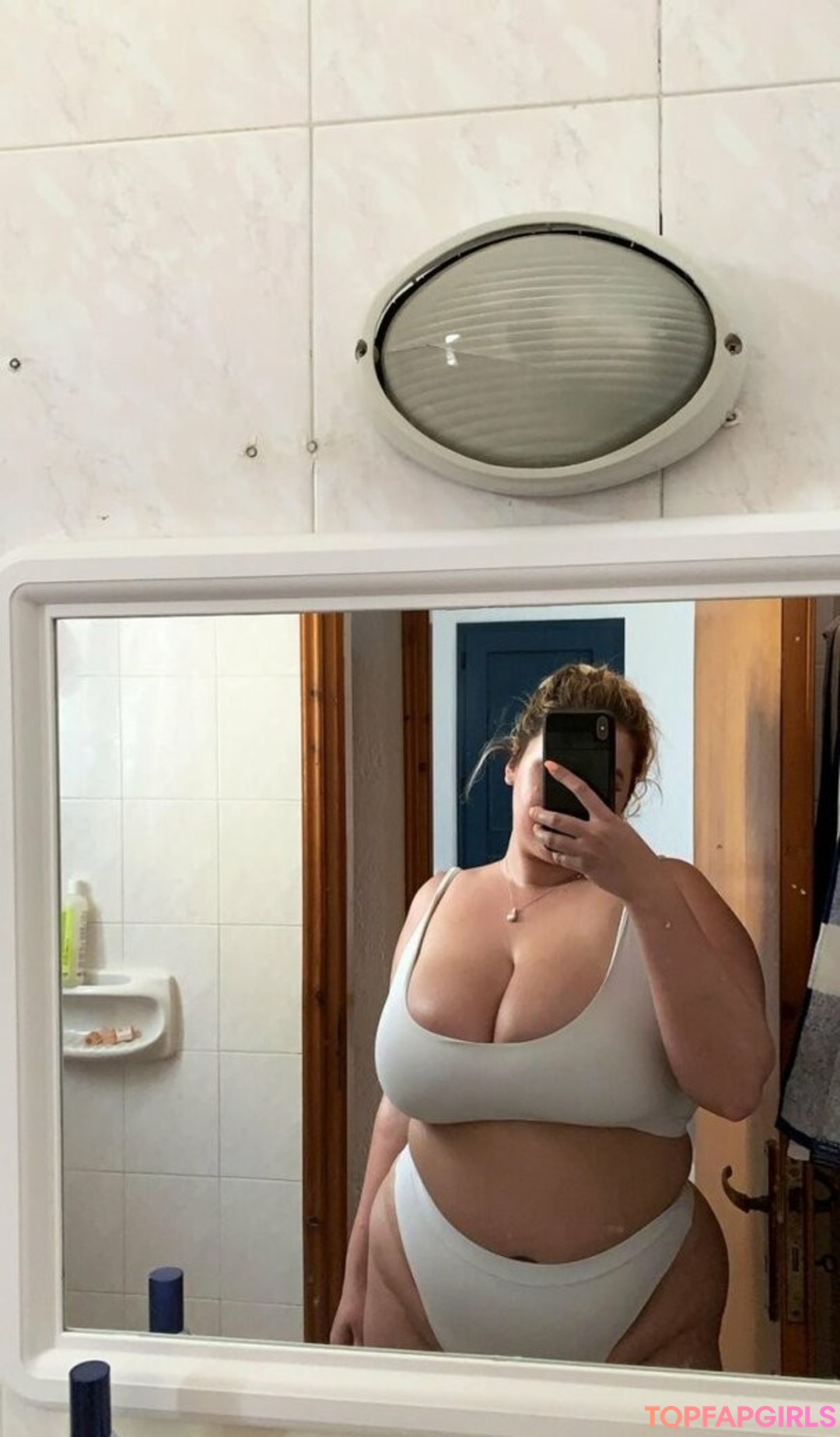 Foto desnuda filtrada de OnlyFans de Lo Sangstaaa #193 Foto desnuda filtrada de OnlyFans de Lo Sangstaaa #193