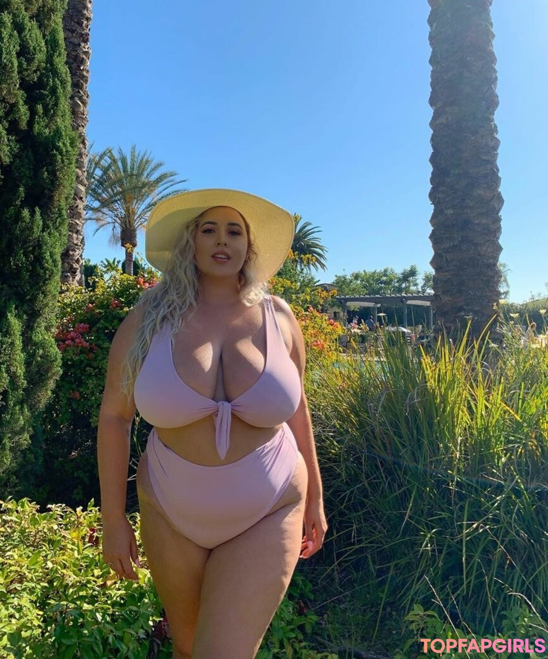Foto desnuda filtrada de OnlyFans de Lo Sangstaaa #487 Foto desnuda filtrada de OnlyFans de Lo Sangstaaa #487
