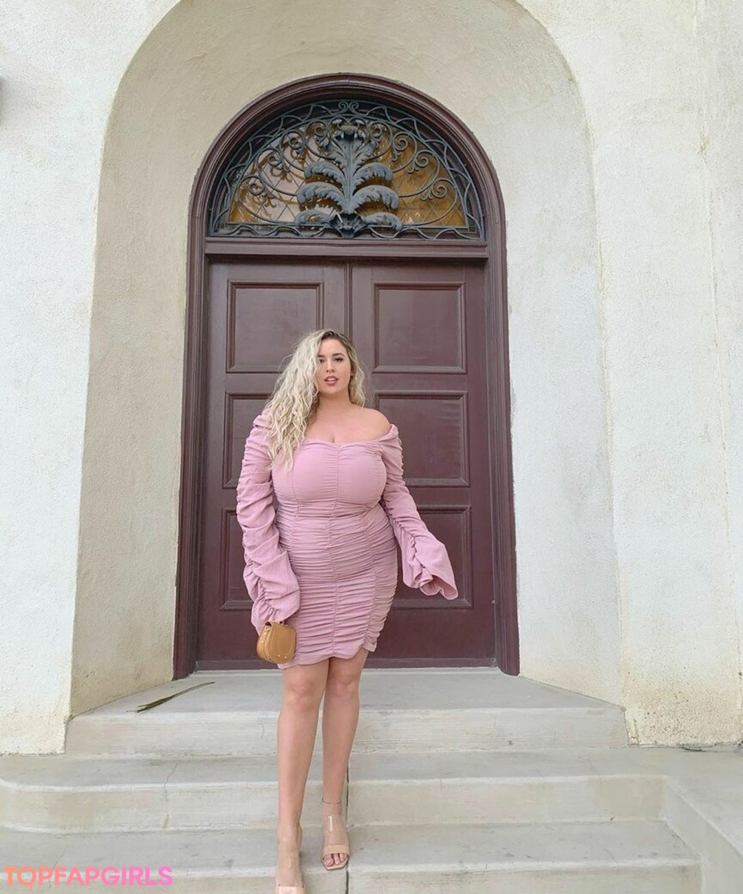 Foto desnuda filtrada de OnlyFans de Lo Sangstaaa #490 Foto desnuda filtrada de OnlyFans de Lo Sangstaaa #490