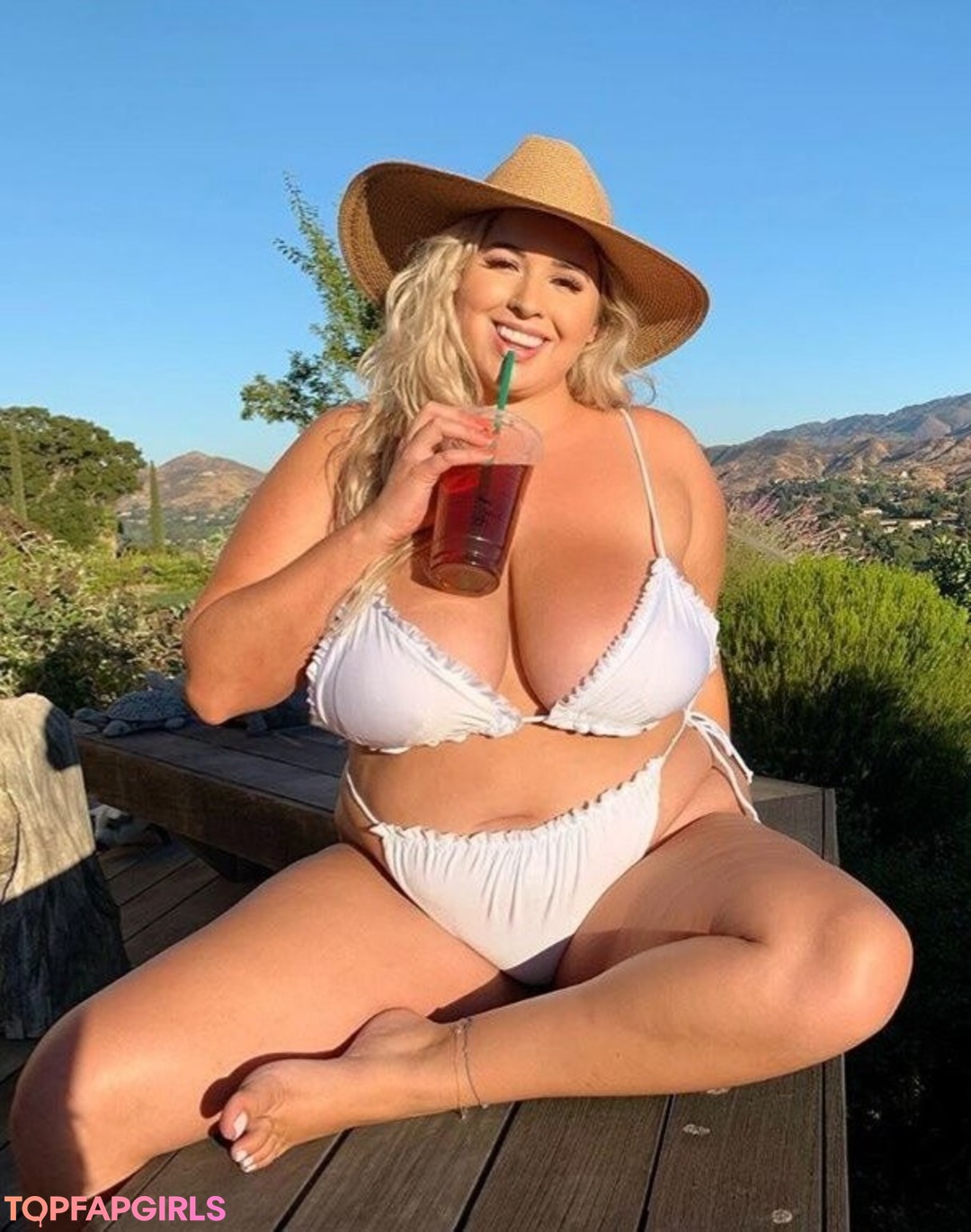 Foto desnuda filtrada de OnlyFans de Lo Sangstaaa #527 Foto desnuda filtrada de OnlyFans de Lo Sangstaaa #527