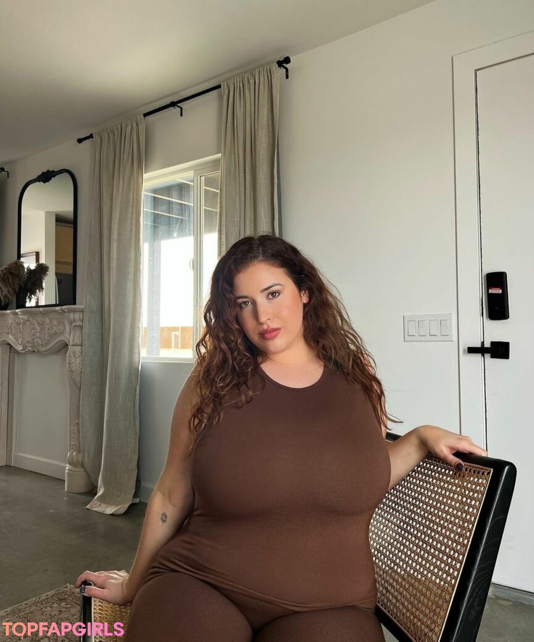 Foto desnuda filtrada de OnlyFans de Lo Sangstaaa #539 Foto desnuda filtrada de OnlyFans de Lo Sangstaaa #539