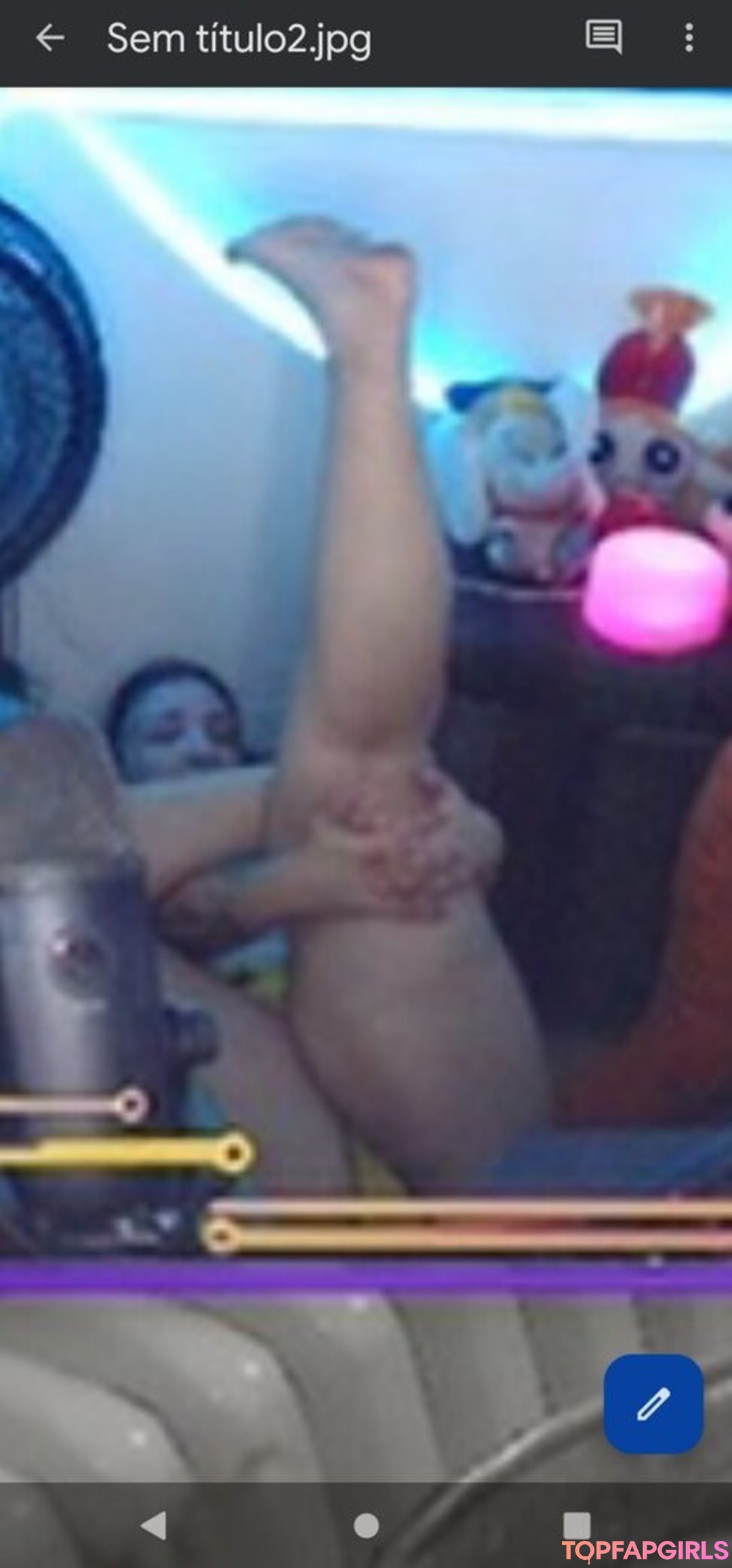 Foto desnuda filtrada de OnlyFans de Criptogirl #13 Foto desnuda filtrada de OnlyFans de Criptogirl #13