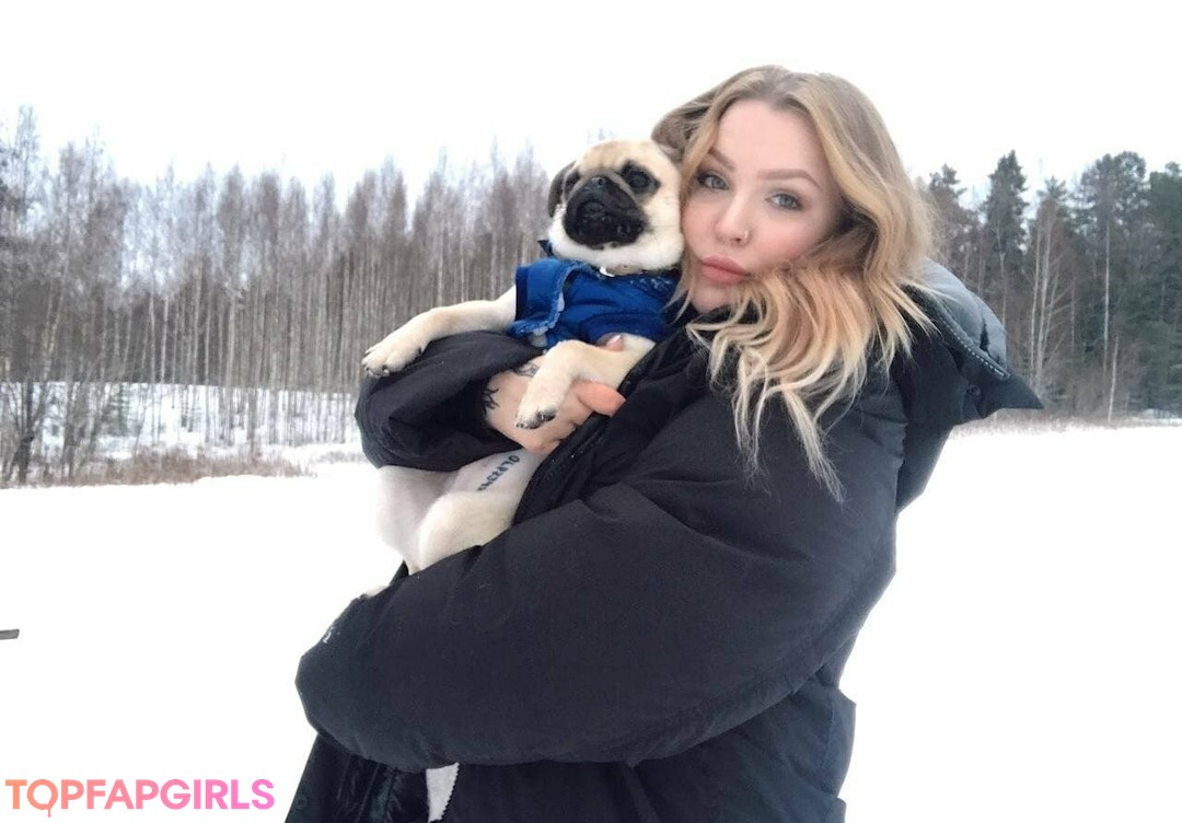 Foto desnuda filtrada de OnlyFans de Adeliaadele #28 Foto desnuda filtrada de OnlyFans de Adeliaadele #28