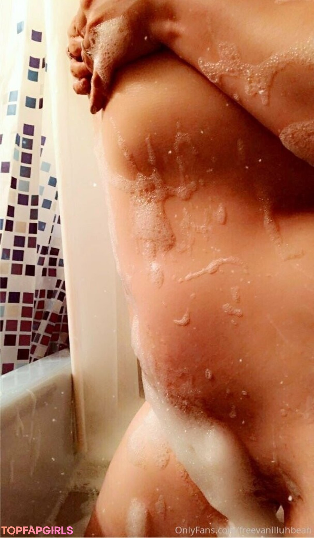 Foto desnuda filtrada de OnlyFans de Freevanilluhbean #34 Foto desnuda filtrada de OnlyFans de Freevanilluhbean #34