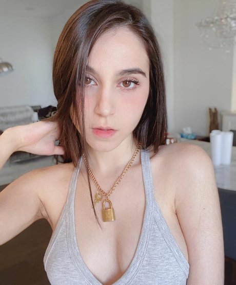 Foto desnuda filtrada de OnlyFans de Midna