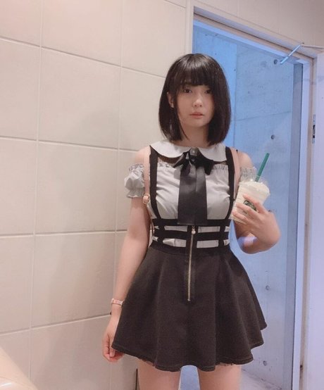 Ayame_apricot