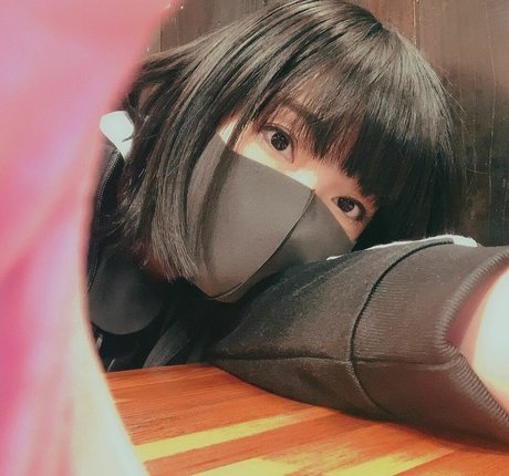 Ayame_apricot