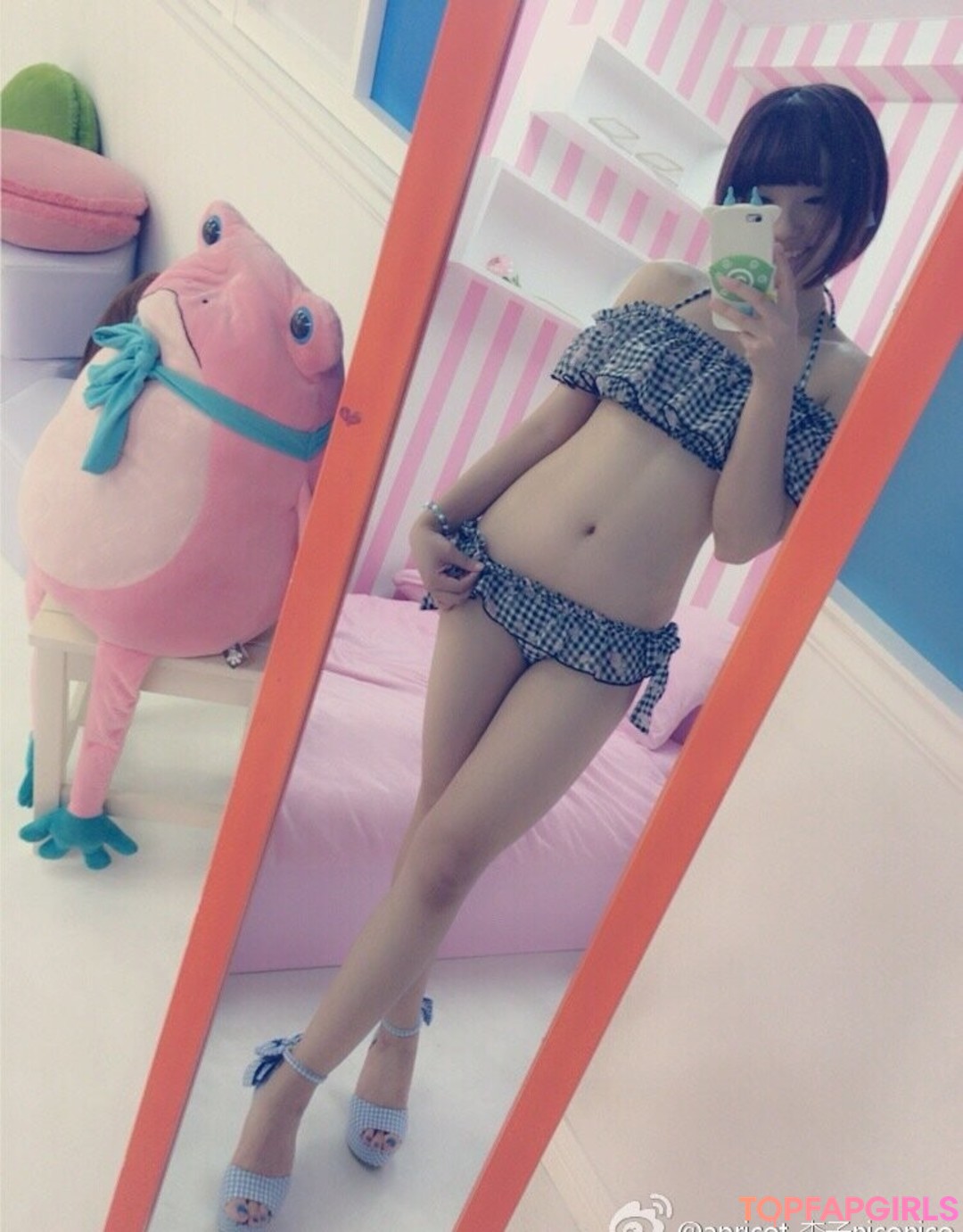 Foto desnuda filtrada de OnlyFans de Ayameapricot #28 Foto desnuda filtrada de OnlyFans de Ayameapricot #28
