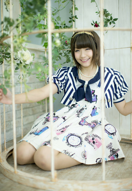 Ayame_apricot