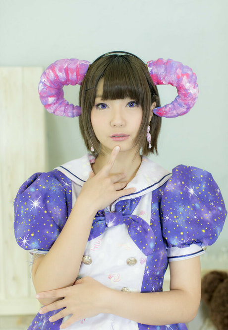 Ayame_apricot