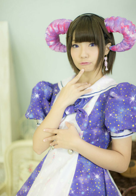 Ayame_apricot