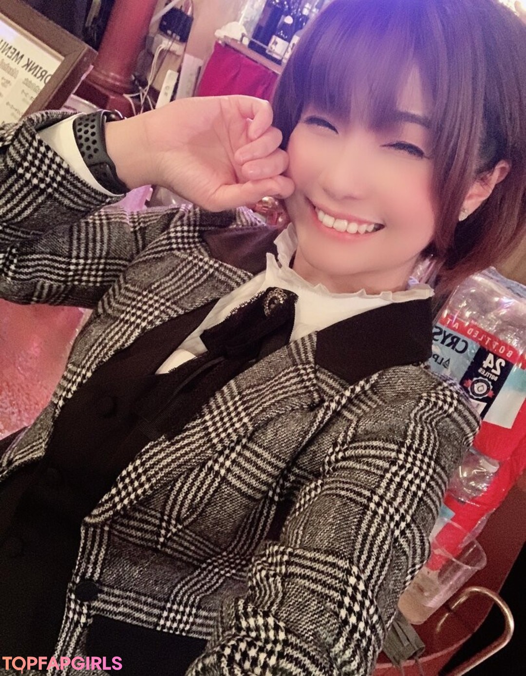 Foto desnuda filtrada de OnlyFans de Ayameapricot #842 Foto desnuda filtrada de OnlyFans de Ayameapricot #842