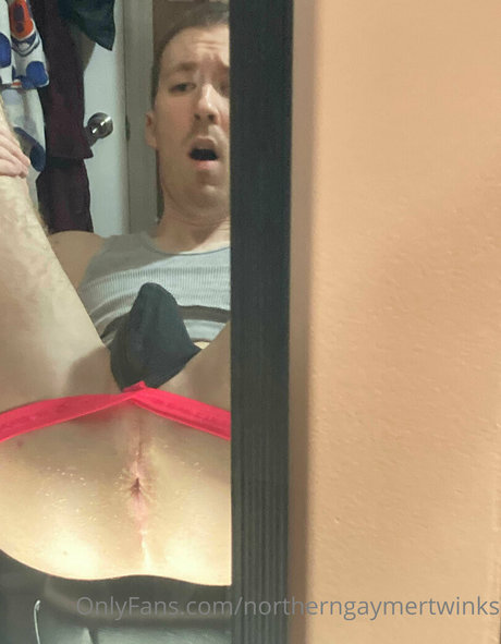 Foto desnuda filtrada de OnlyFans de Northerngaymertwinks