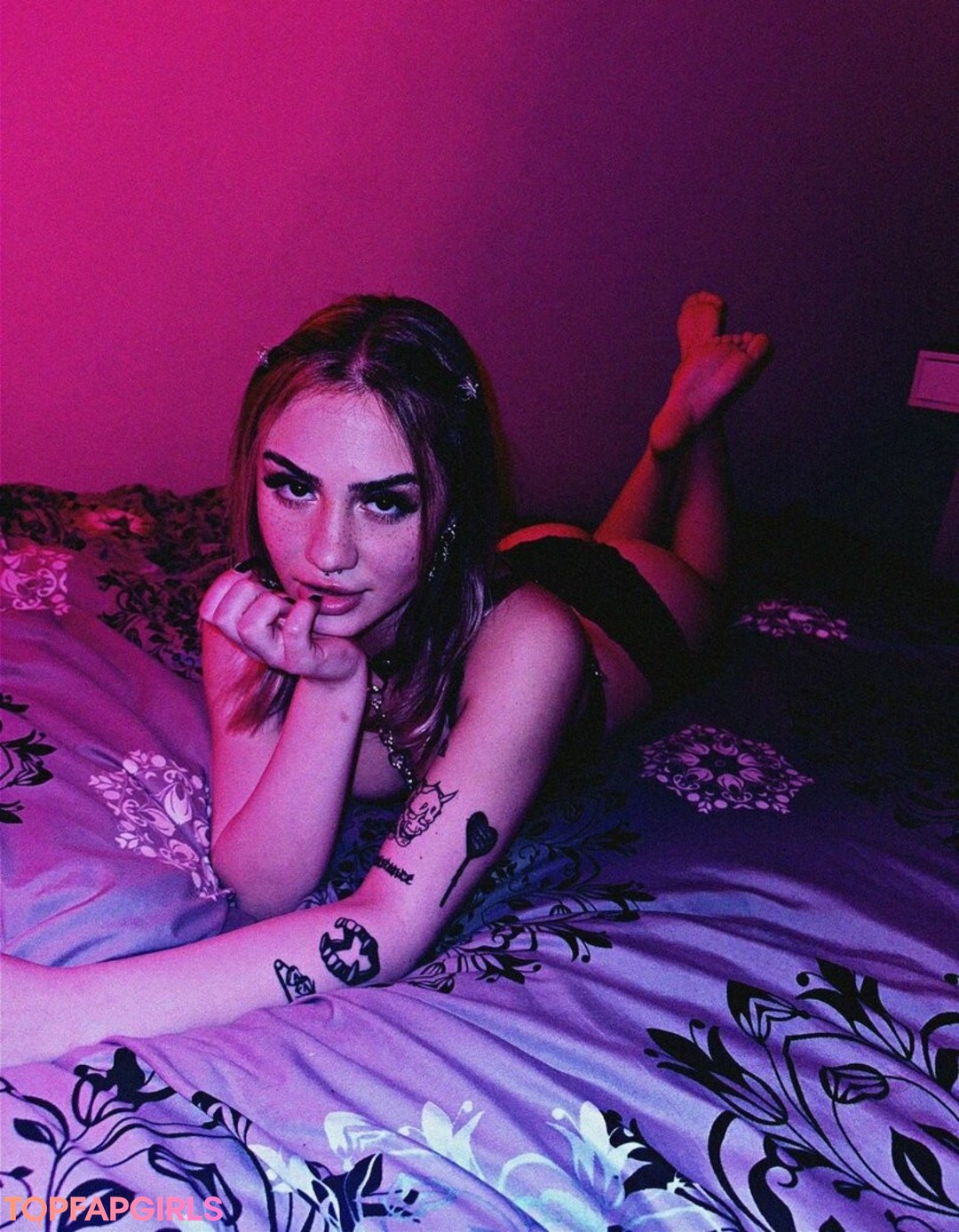 Foto desnuda filtrada de OnlyFans de Brebunnyxo #7 Foto desnuda filtrada de OnlyFans de Brebunnyxo #7