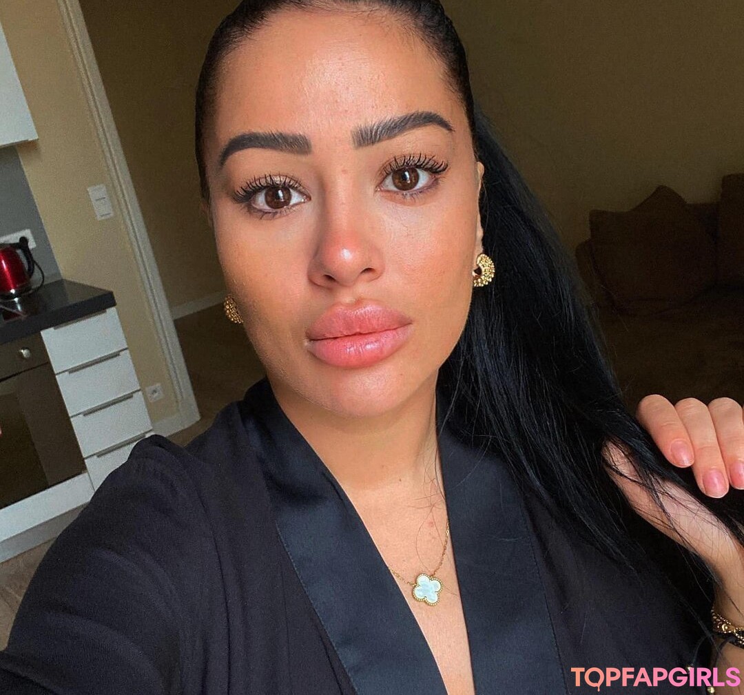 Foto desnuda filtrada de OnlyFans de Monicasuarez #22 Foto desnuda filtrada de OnlyFans de Monicasuarez #22