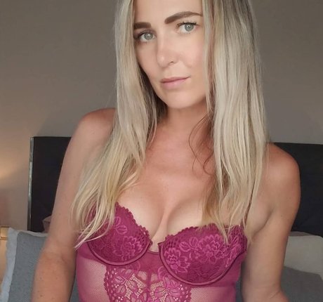 Foto desnuda filtrada de OnlyFans de Ashley Campbell