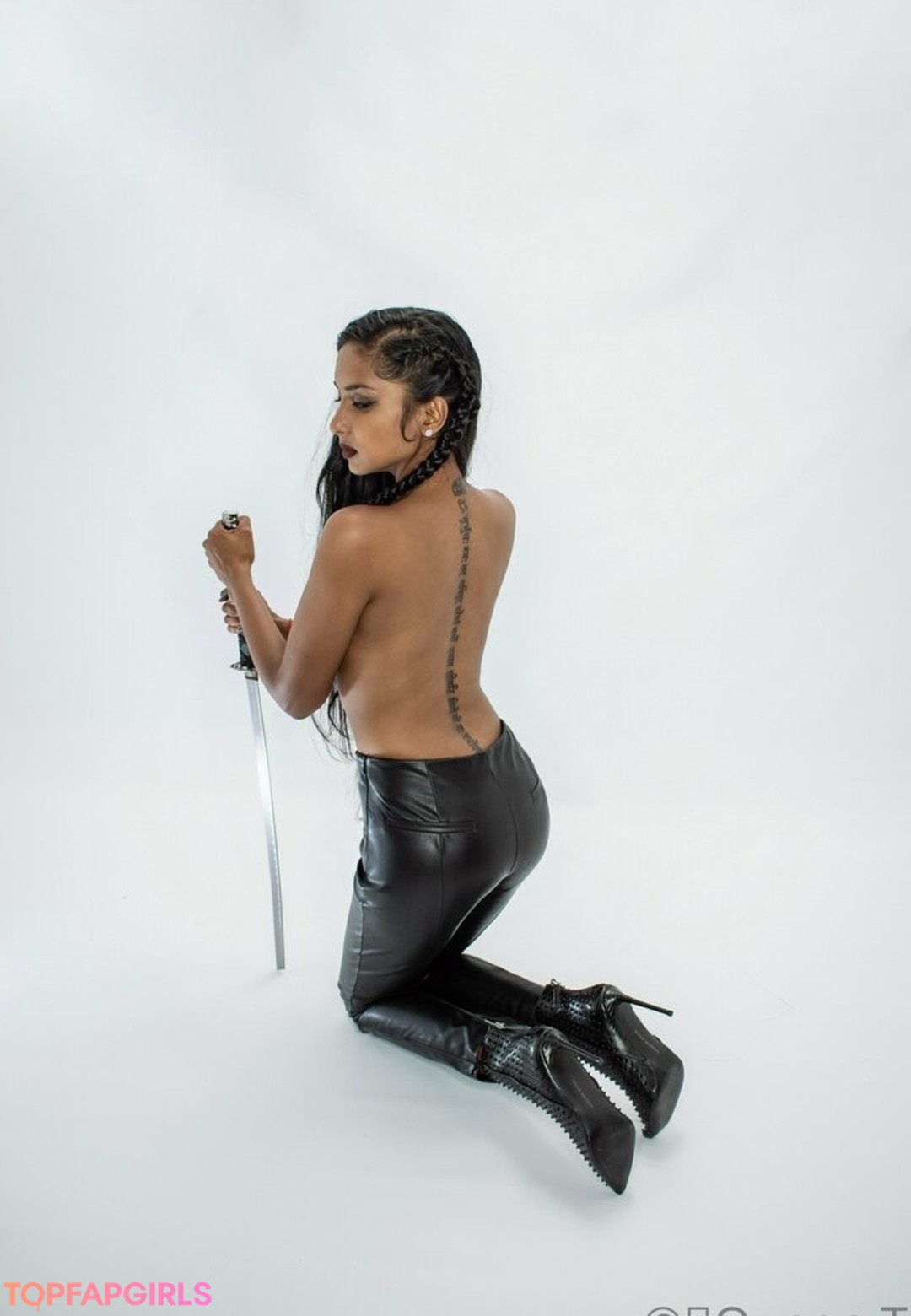 Foto desnuda filtrada de OnlyFans de Thequeentrish #195 Foto desnuda filtrada de OnlyFans de Thequeentrish #195