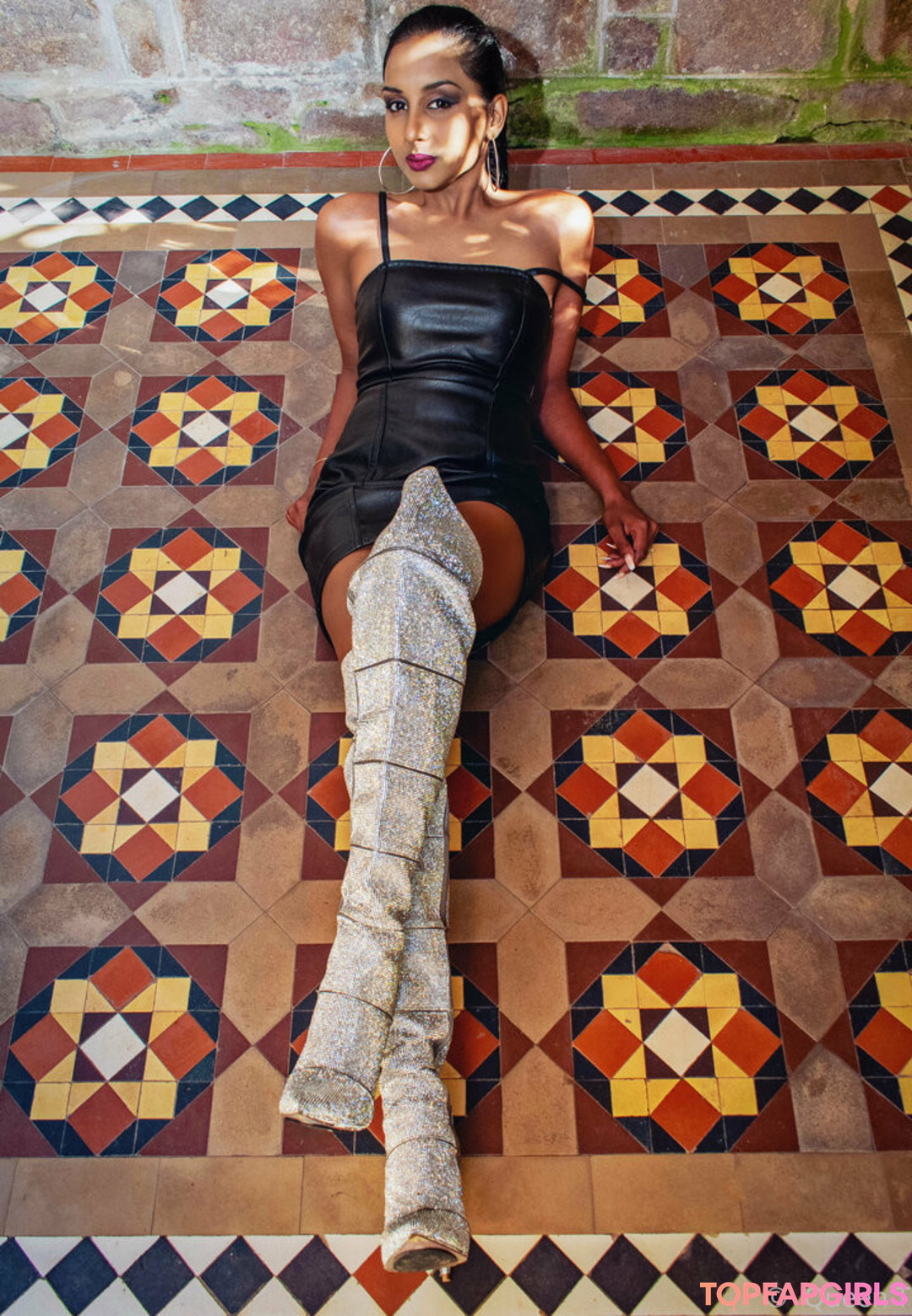 Foto desnuda filtrada de OnlyFans de Thequeentrish #73 Foto desnuda filtrada de OnlyFans de Thequeentrish #73